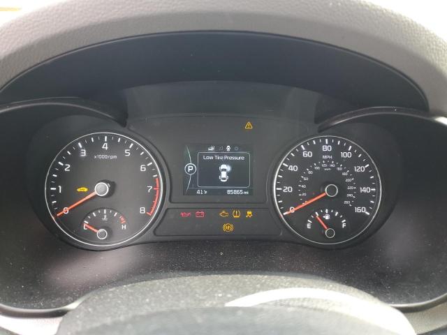 Foto 9 de la subasta – 2017 KIA OPTIMA EX con VIN 5XXGU4L30HG167808
