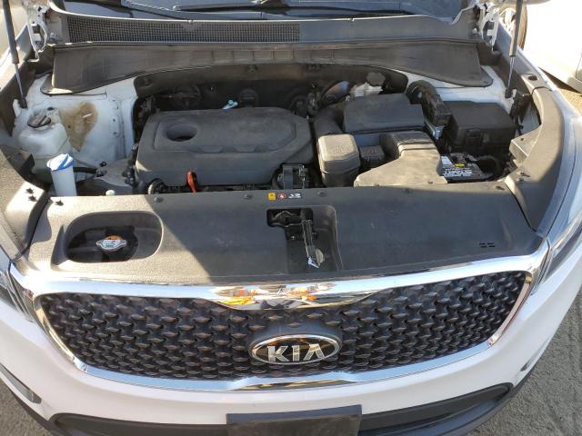 Photo 12 from auction – 2016 KIA SORENTO LX with VIN 5XYPG4A39GG035845