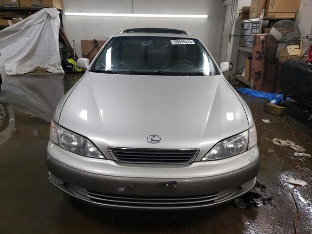 Photo 5 from auction – 1998 LEXUS ES 300 with VIN JT8BF28G6W5026925