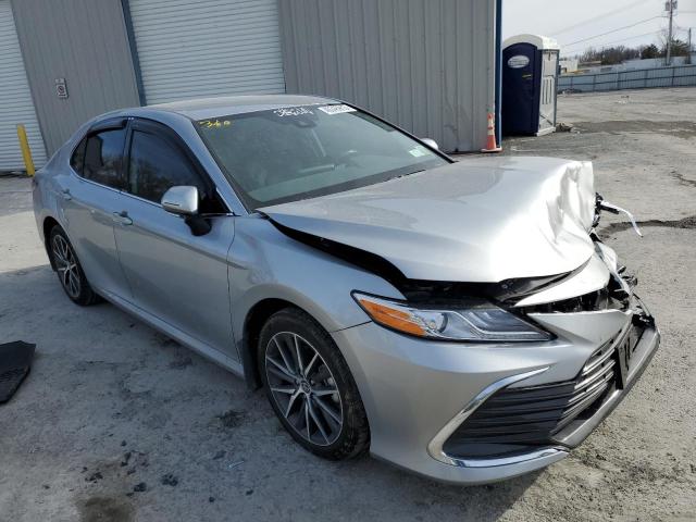 Photo 4 from auction – 2022 TOYOTA CAMRY LE with VIN 4T1F31AK4NU596748