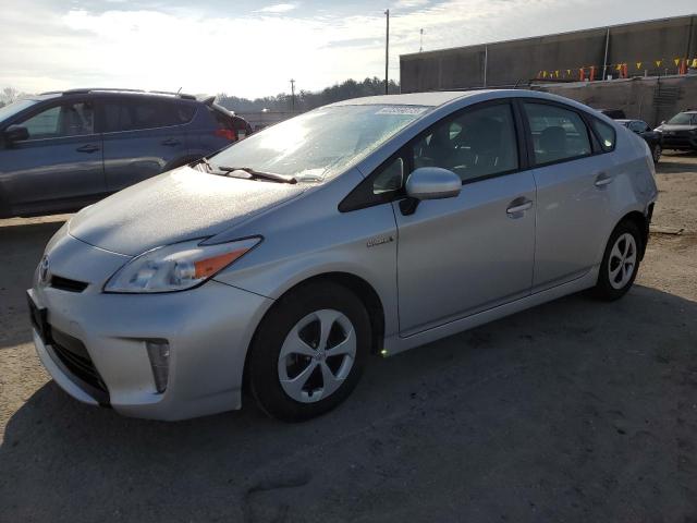 TOYOTA PRIUS 2015 with VIN JTDKN3DU9F1937408 - Photo from auction