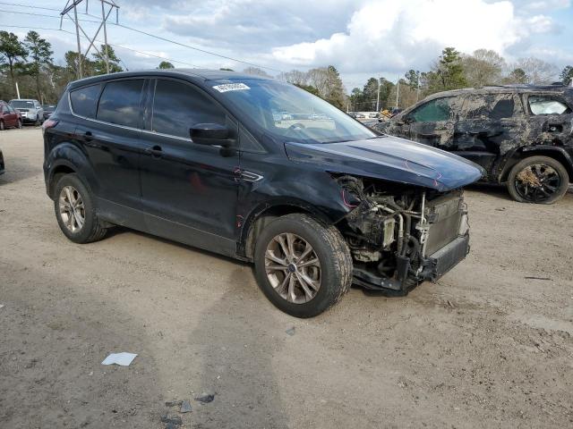 Photo 4 from auction – 2017 FORD ESCAPE SE with VIN 1FMCU0GD7HUC07091