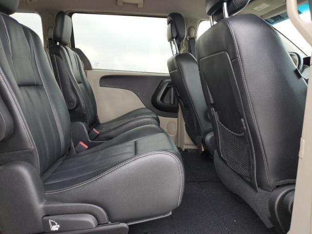Photo 10 from auction – 2014 CHRYSLER TOWN & COU with VIN 2C4RC1BG2ER403022