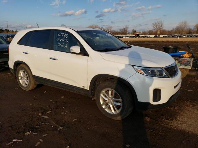 Photo 4 from auction – 2014 KIA SORENTO LX with VIN 5XYKTCA69EG541425