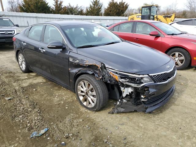 Photo 4 from auction – 2017 KIA OPTIMA EX with VIN 5XXGU4L30HG167808