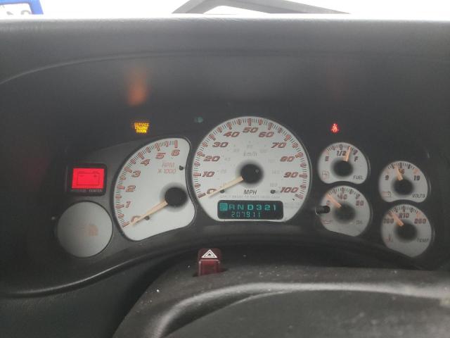 Photo 9 from auction – 2002 CHEVROLET AVALANCHE with VIN 3GNEK13T42G214183