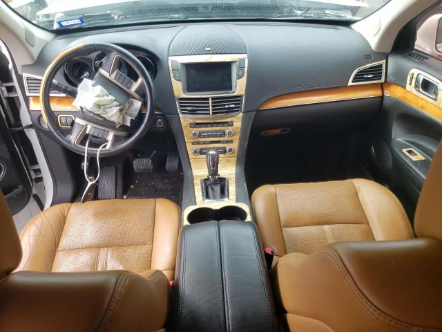 Photo 8 from auction – 2010 LINCOLN MKT with VIN 2LMHJ5AT3ABJ29436