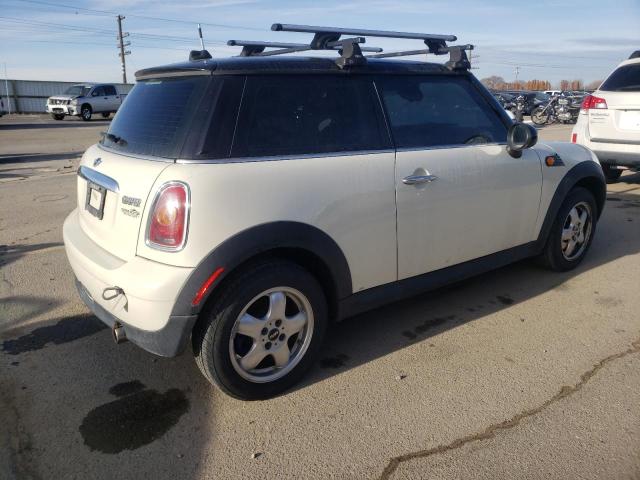 Photo 3 from auction – 2010 MINI COOPER with VIN WMWMF3C53ATZ28178