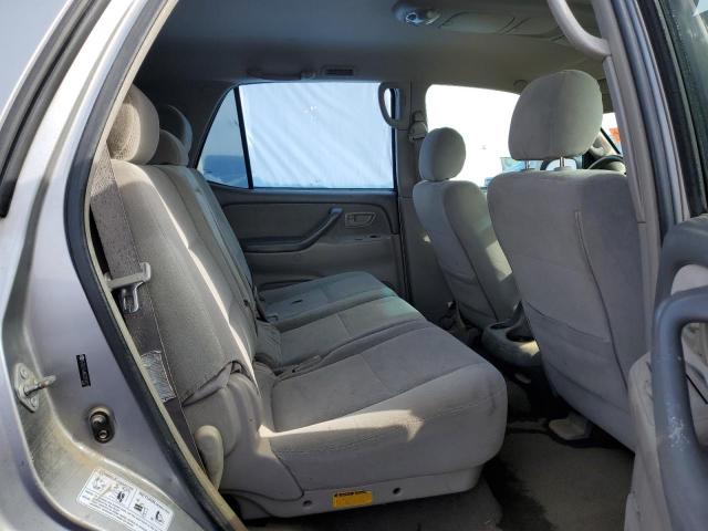 Photo 10 from auction – 2005 TOYOTA SEQUOIA SR with VIN 5TDZT34A85S247127