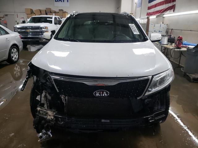 Photo 5 from auction – 2014 KIA SORENTO EX with VIN 5XYKUDA74EG430681