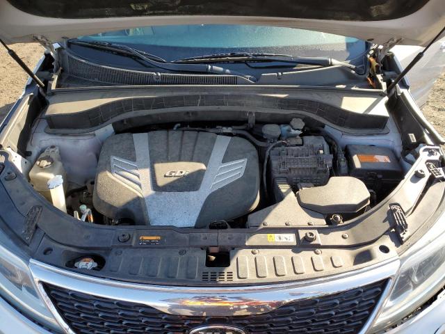 Photo 12 from auction – 2015 KIA SORENTO LX with VIN 5XYKTDA73FG579992