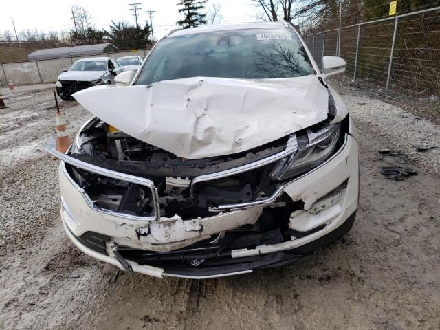 Photo 5 from auction – 2018 LINCOLN MKC RESERV with VIN 5LMCJ3D91JUL15154