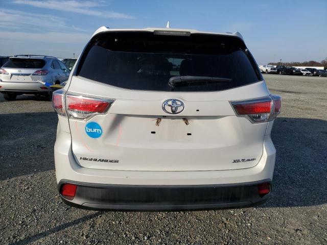 صورة رقم 6 من المزاد - 2015 TOYOTA HIGHLANDER مع VIN 5TDJKRFH0FS216260