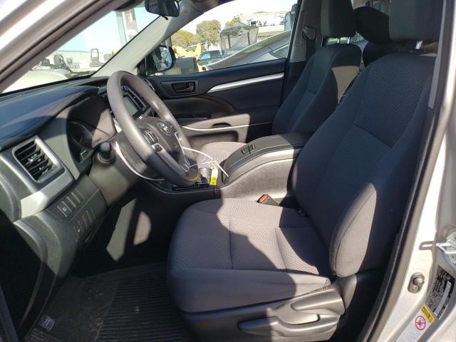 Photo 7 from auction – 2017 TOYOTA HIGHLANDER with VIN 5TDBZRFH9HS441831
