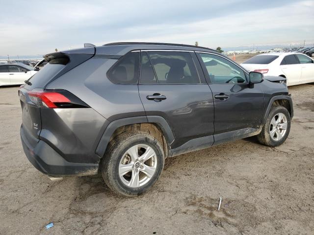 Photo 3 from auction – 2019 TOYOTA RAV4 XLE with VIN 2T3P1RFV2KC043869