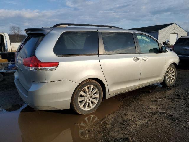 Photo 3 from auction – 2011 TOYOTA SIENNA LE with VIN 5TDJK3DC3BS011479