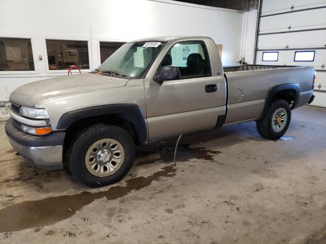 CHEVROLET SILVERADO 2001 with VIN 1GCEK14V21E126506 - Photo from auction