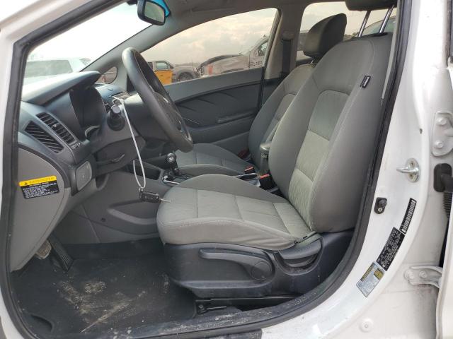 Photo 7 from auction – 2017 KIA FORTE LX with VIN 3KPFK4A72HE082999