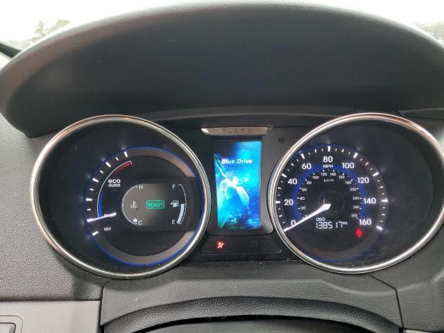 Photo 9 from auction – 2015 HYUNDAI SONATA HYB with VIN KMHEC4A40FA123348
