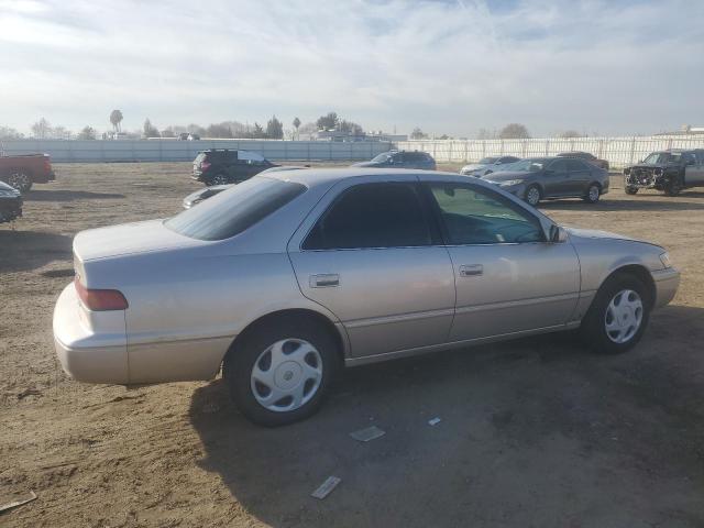Photo 3 from auction – 1997 TOYOTA CAMRY CE with VIN 4T1BF22K9VU914812