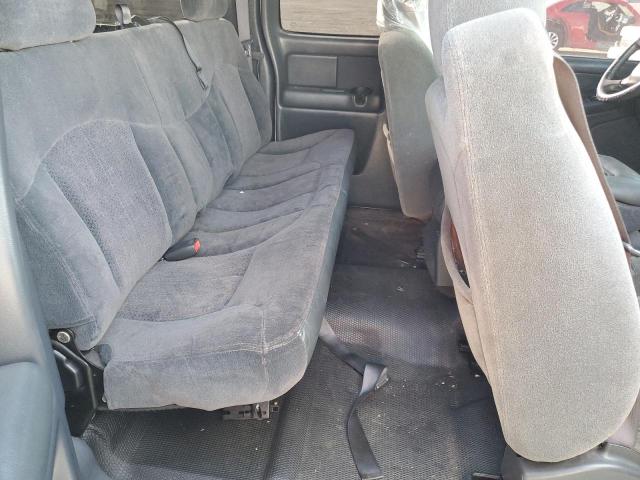 Photo 10 from auction – 2001 CHEVROLET SILVERADO with VIN 1GCEK19V41E113698