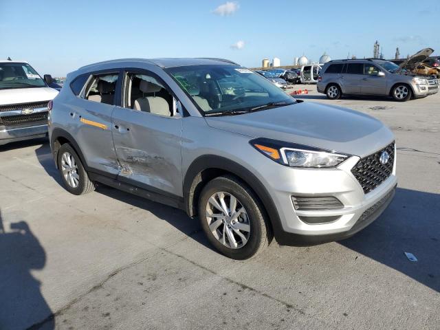 Photo 4 from auction – 2020 HYUNDAI TUCSON LIM with VIN KM8J33A4XLU276404