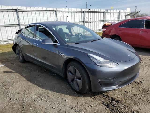 Photo 4 from auction – 2018 TESLA 3 with VIN 5YJ3E1EA2JF101520