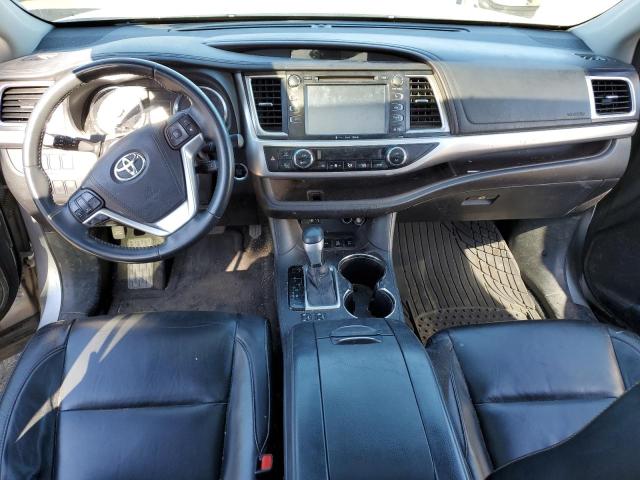 Photo 8 from auction – 2016 TOYOTA HIGHLANDER with VIN 5TDJKRFH0GS258686