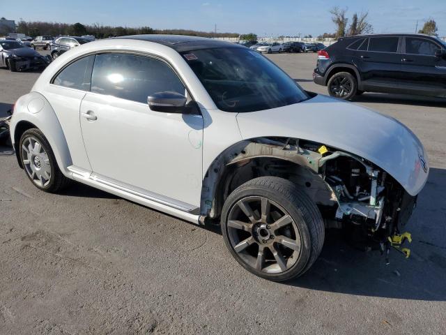 Photo 4 from auction – 2014 VOLKSWAGEN BEETLE with VIN 3VWJL7AT8EM656641