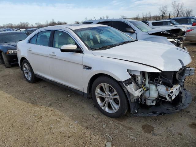 Photo 4 from auction – 2014 FORD TAURUS SEL with VIN 1FAHP2E84EG117562