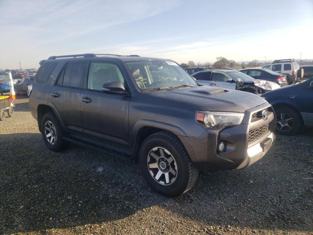 Photo 4 from auction – 2019 TOYOTA 4RUNNER SR with VIN JTEBU5JR2K5632295