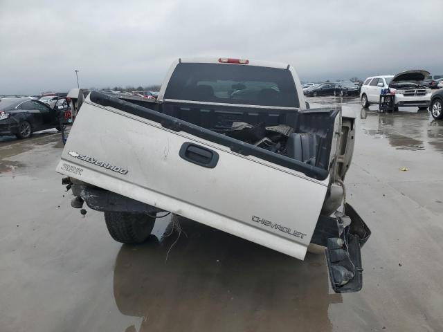 Photo 6 from auction – 2004 CHEVROLET SILVERADO with VIN 2GCEC19V841372102