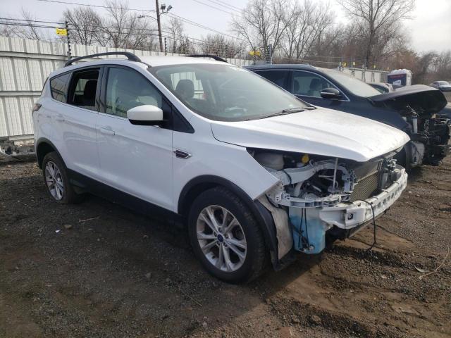 Photo 4 from auction – 2017 FORD ESCAPE SE with VIN 1FMCU0GD8HUE77124