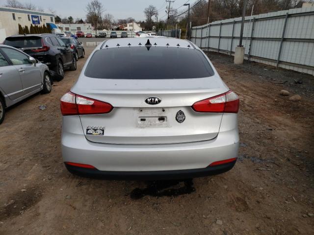 Photo 6 from auction – 2015 KIA FORTE LX with VIN KNAFX4A69F5341955