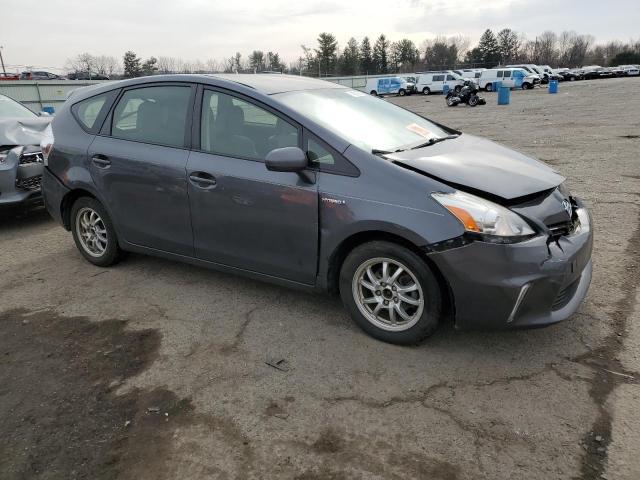 Photo 4 from auction – 2013 TOYOTA PRIUS V with VIN JTDZN3EUXD3227030