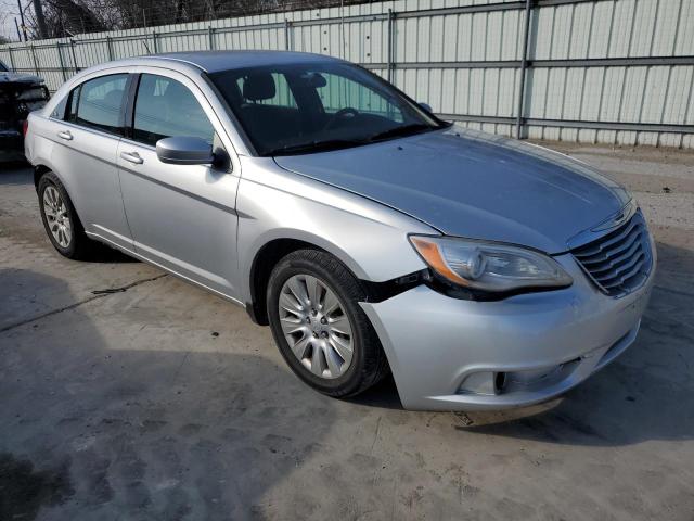 Photo 4 from auction – 2011 CHRYSLER 200 with VIN 1C3BC4FB8BN588837