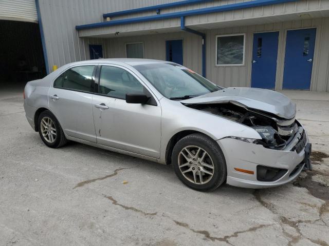Photo 4 from auction – 2012 FORD FUSION S with VIN 3FAHP0GA3CR105199