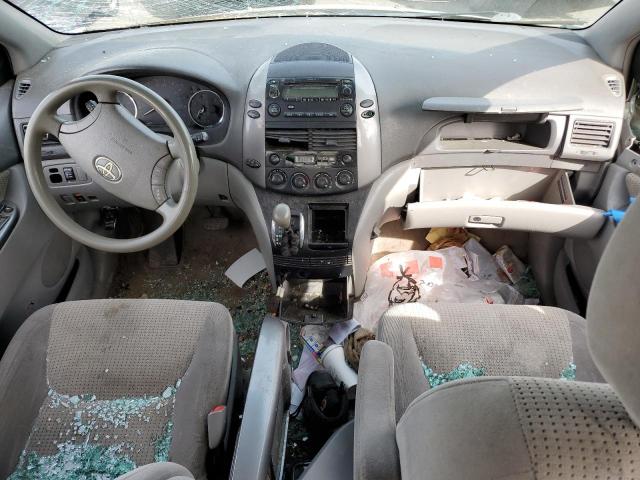Photo 8 from auction – 2010 TOYOTA SIENNA CE with VIN 5TDKK4CC5AS316704