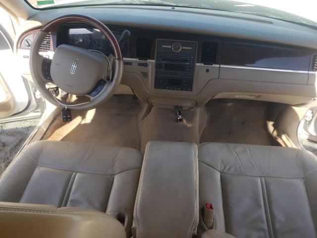 Photo 8 from auction – 2009 LINCOLN TOWN CAR S with VIN 2LNHM82V89X633709
