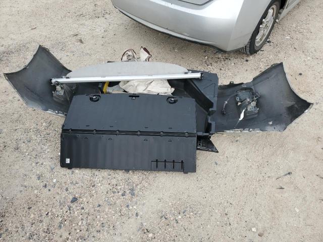 Photo 12 from auction – 2011 TOYOTA PRIUS with VIN JTDKN3DU4B1397704