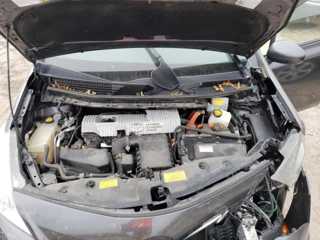 Photo 11 from auction – 2013 TOYOTA PRIUS V with VIN JTDZN3EU6D3289671