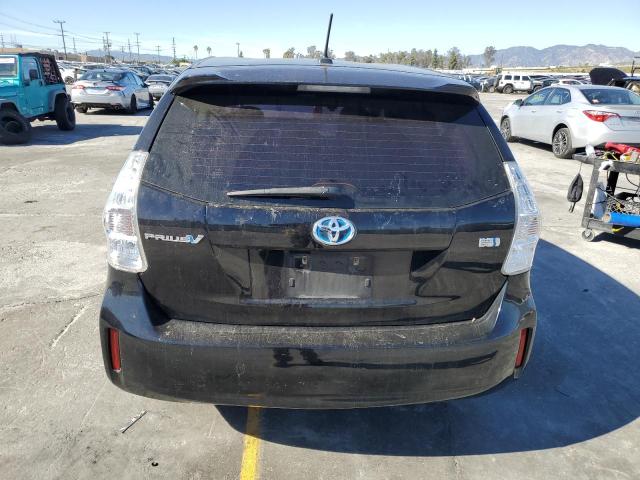 Photo 6 from auction – 2014 TOYOTA PRIUS V with VIN JTDZN3EUXE3310040