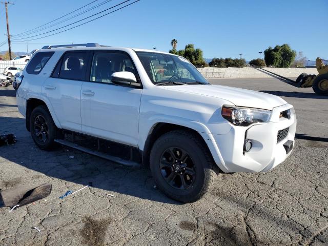 Photo 4 from auction – 2016 TOYOTA 4RUNNER SR with VIN JTEZU5JR7G5124166