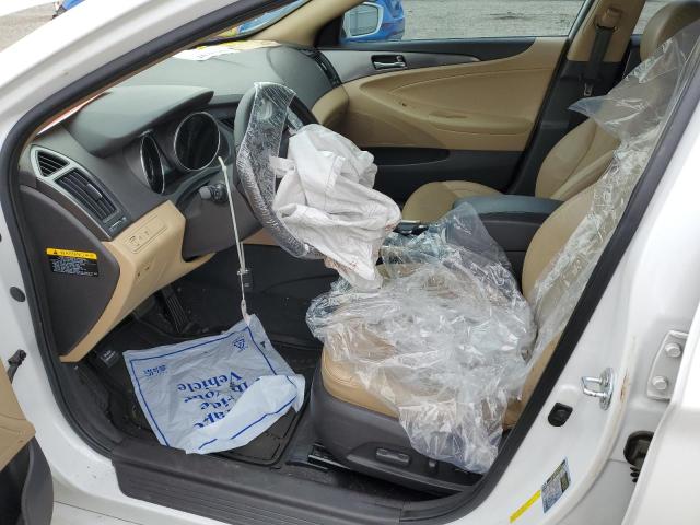 Photo 7 from auction – 2012 HYUNDAI SONATA HYB with VIN KMHEC4A40CA036903