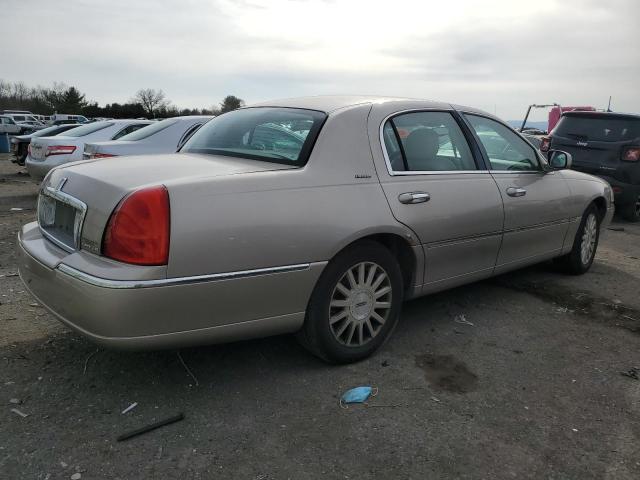 Photo 3 from auction – 2003 LINCOLN TOWN CAR E with VIN 1LNHM81W73Y646095