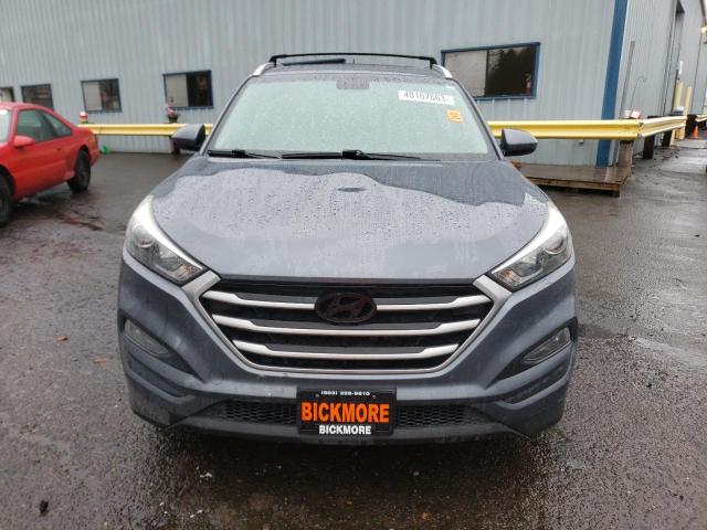 Photo 5 from auction – 2017 HYUNDAI TUCSON LIM with VIN KM8J3CA47HU281535