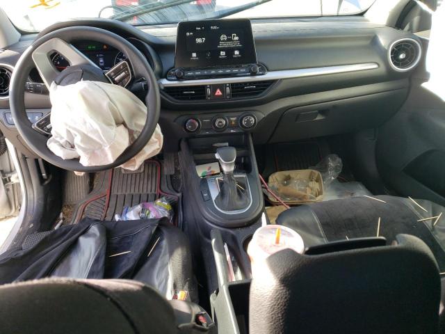 Photo 8 from auction – 2021 KIA FORTE FE with VIN 3KPF24AD3ME414979