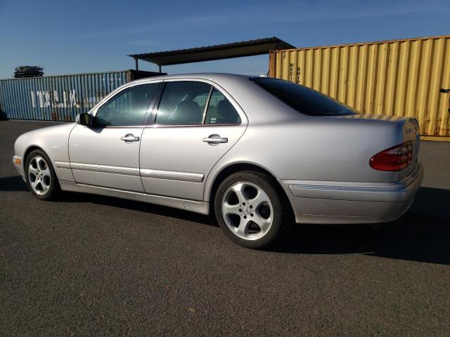 صورة رقم 2 من المزاد - 2002 MERCEDES-BENZ E 320 مع VIN WDBJF65J82B482620