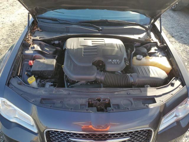 Photo 11 from auction – 2019 CHRYSLER 300 LIMITE with VIN 2C3CCAEG4KH609742