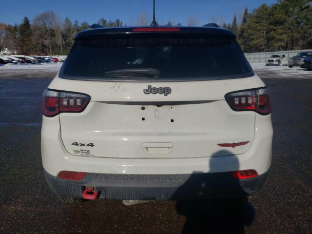 Photo 6 from auction – 2018 JEEP COMPASS TR with VIN 3C4NJDDB8JT223204